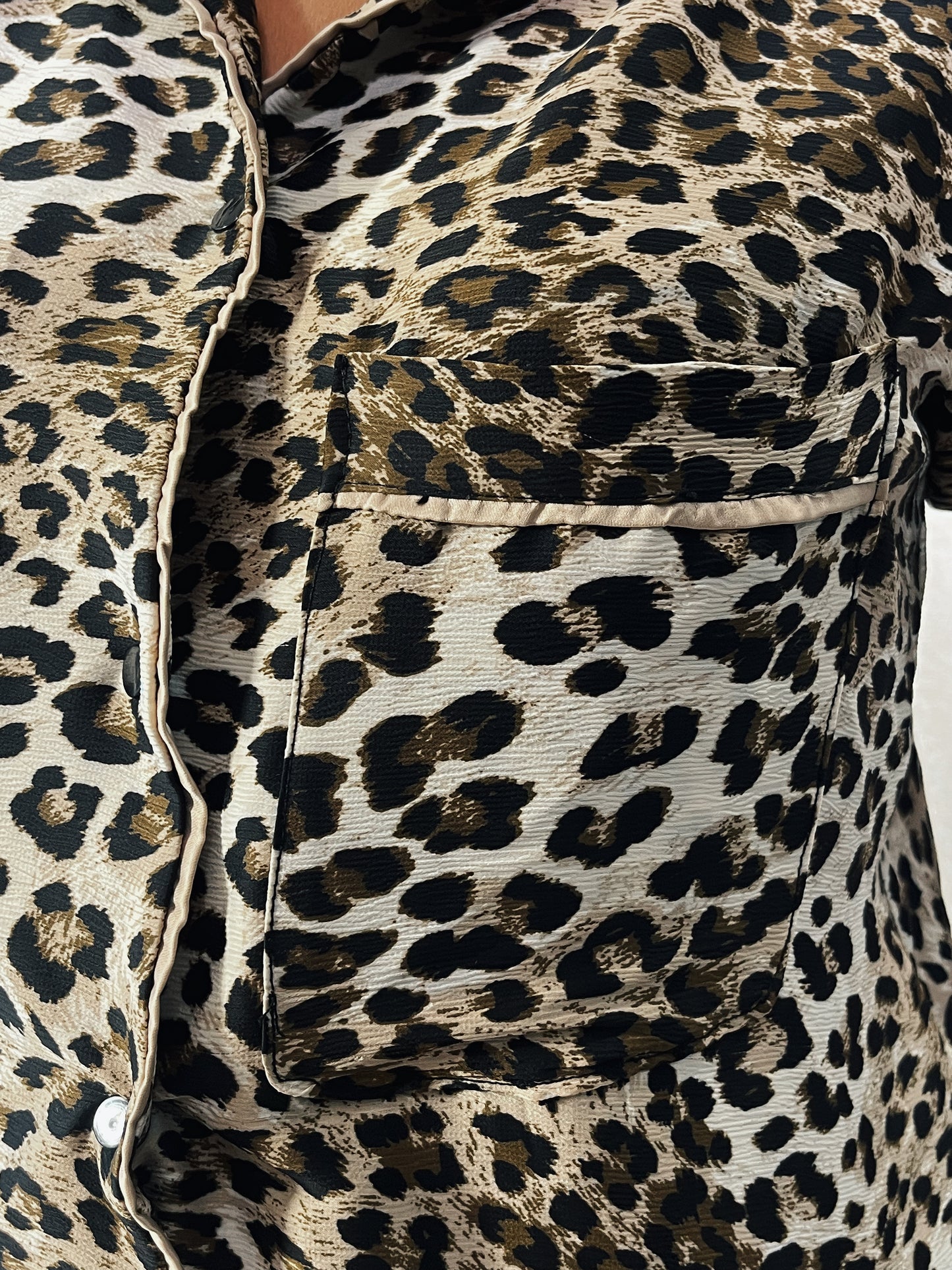 Khroma Set in Cheetah Print (For her)